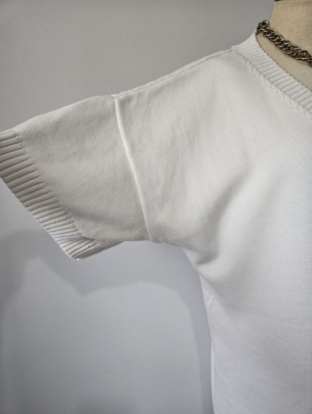 Sabo Australia White Knit Short Sleeve Button-Front Sweater Cardigan. Large - Picture 4 of 13